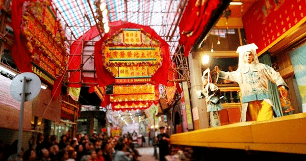 澳门管家婆100香港谜题日照引发热议，探寻数字背后的玄机，揭开港澳文化的独特魅力，古老传说与现代智慧在此交汇