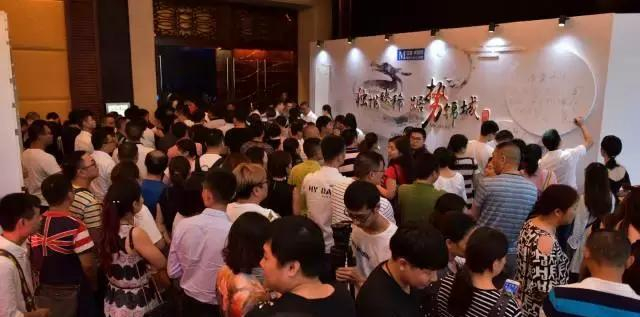 "大三巴今晚开奖号码公布结果，万众瞩目激动人心，幸运数字即将揭晓，彩民翘首以待佳音"