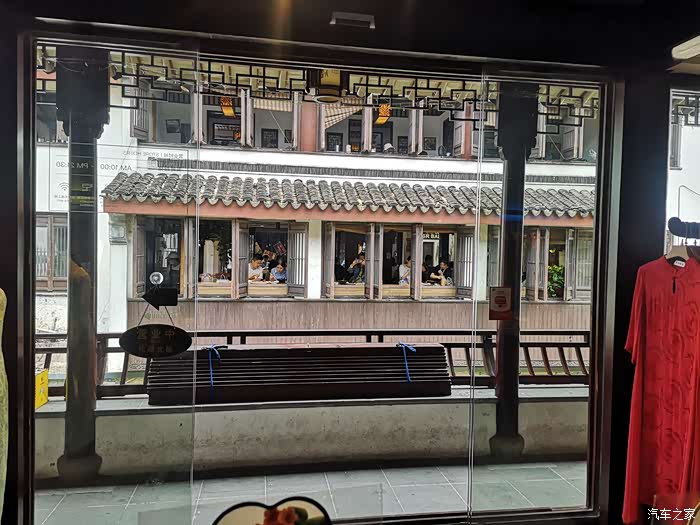 大三巴一肖一马香港，见证中西文化交融，漫步历史街区寻味，感受独特港式风情