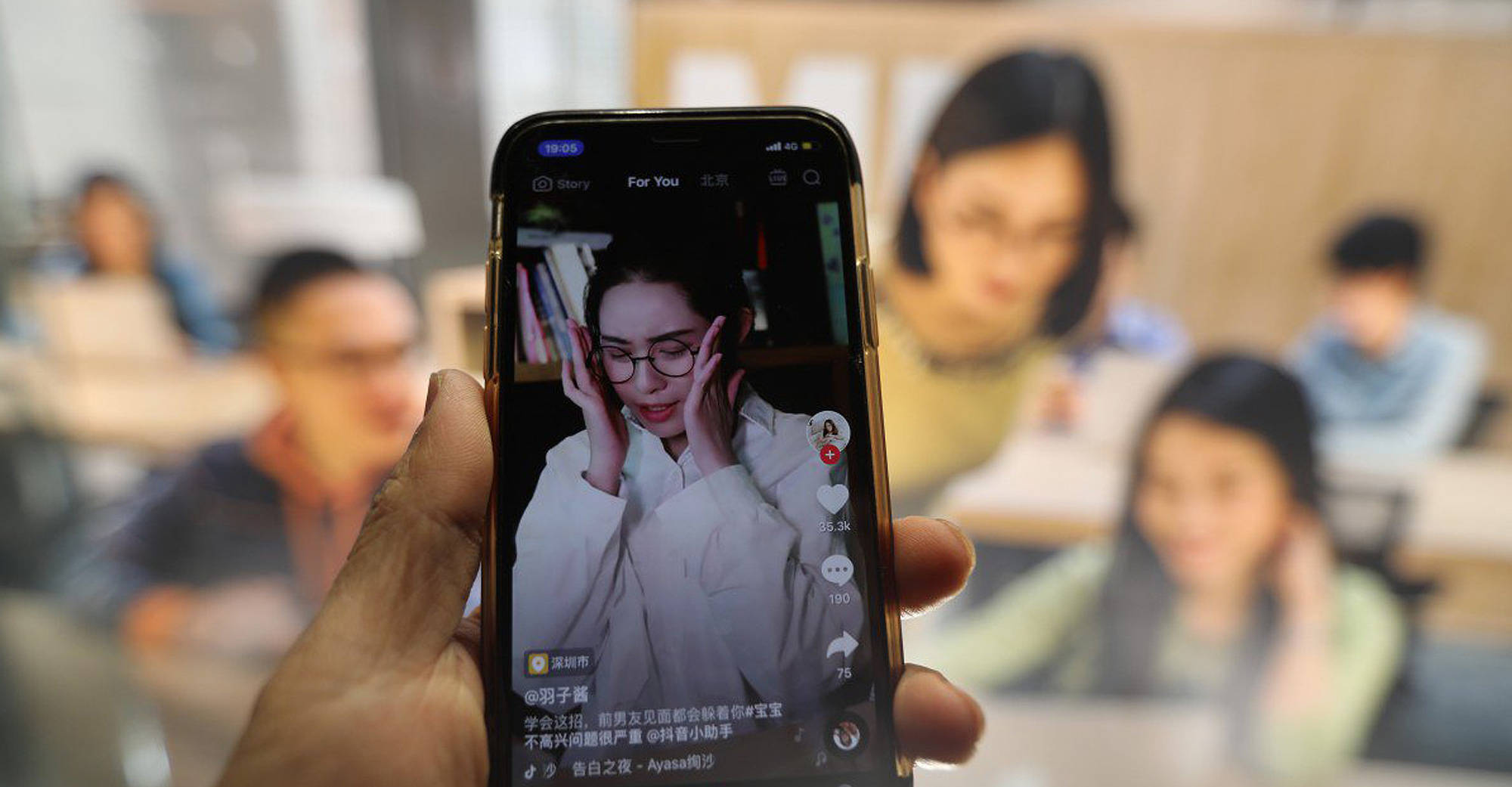 抖音快手走光无码大合集，全网最火短视频曝光，精彩内容一网打尽，独家资源等你来收藏