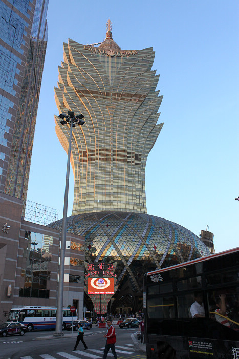 大三巴资料精准大全，涵盖历史建筑与艺术，详细解析文化背景，助你深度了解澳门地标