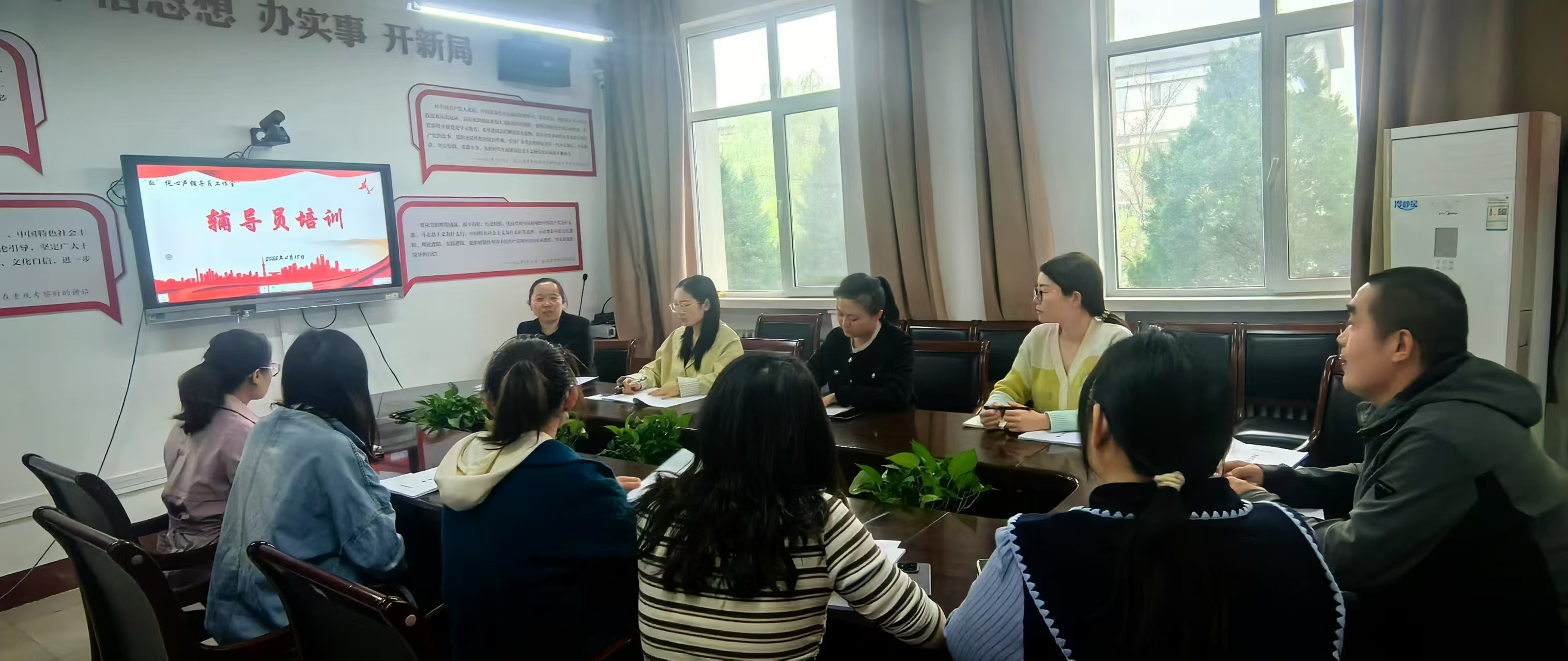 四九论坛的资料和网站内容丰富详实，涵盖各类学术研究和实用信息，为广大用户提供便捷的知识获取渠道，是学习交流的理想平台