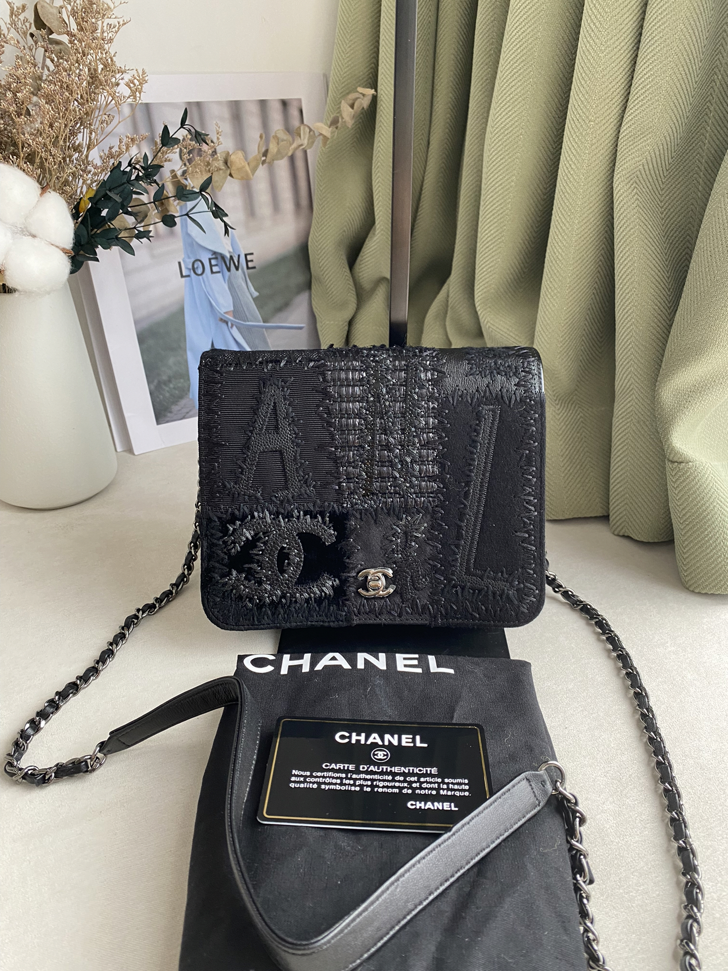 "18999，C0m，超值优惠限时抢购，品质保障值得信赖，立即登录享受专属福利"