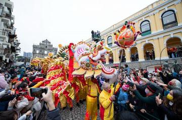 澳门大三巴一肖一码一特一中2023年新消息，引发彩民热议，最新开奖结果揭晓，幸运号码带来惊喜连连