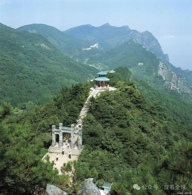 澳门免费活动怎么玩，探索十大必去景点，品尝地道美食小吃，感受中西文化交融魅力
