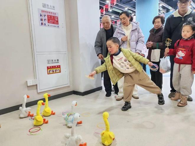 新澳天免费谜语大全题库，海量趣味谜题任你挑战，老少皆宜寓教于乐，快来解锁智慧与欢乐