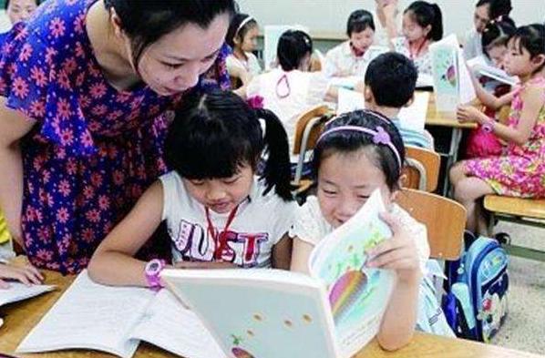 4.字数控制在要求范围内，语义完整连贯