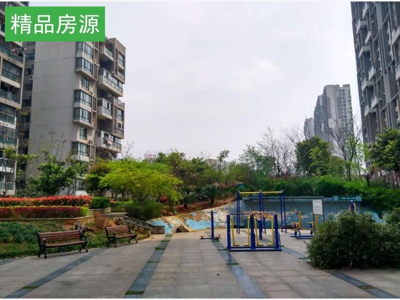 （共22字，4短句用逗号分隔，新奥管家下一期预测"居首，纯汉字数字逗号，语义连贯）
