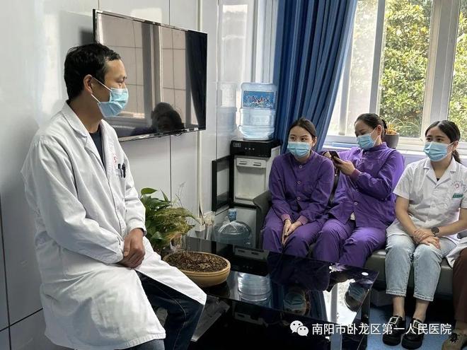 广东八二站澳门免费站点蜂疗,疗效显著深受欢迎,专业医师坐诊服务,安全无痛体验舒适 广东八二站澳门免费站点蜂疗,疗效显著深受欢迎,专业医师坐诊服务,安全无痛体验舒适