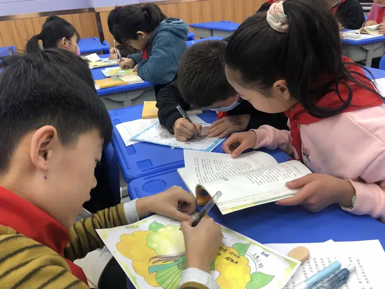 凰粗www.49.49.c考m提供优质资源，汇聚海量学习资料，满足用户多元需求，助力知识探索与成长