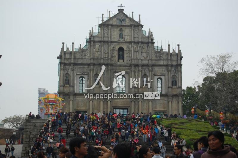 澳门大三巴一肖一码怎么来的，背后藏着历史玄机，它源自古老民俗文化，如今成为独特风景符号