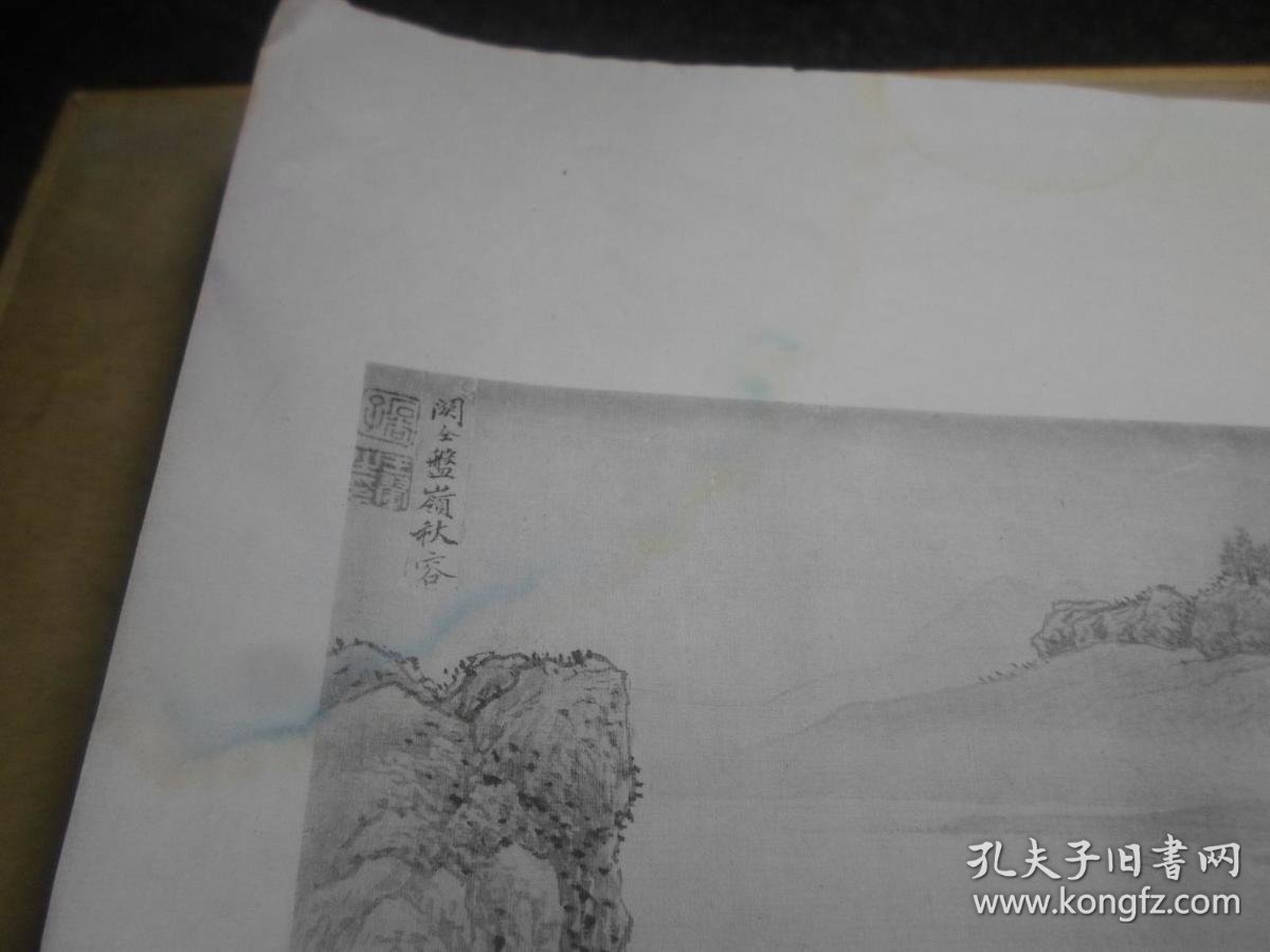 黑白印刷旧版图库图片，泛黄纸页承载岁月痕迹，褪色影像诉说往昔故事，静默陈列等待知音翻阅