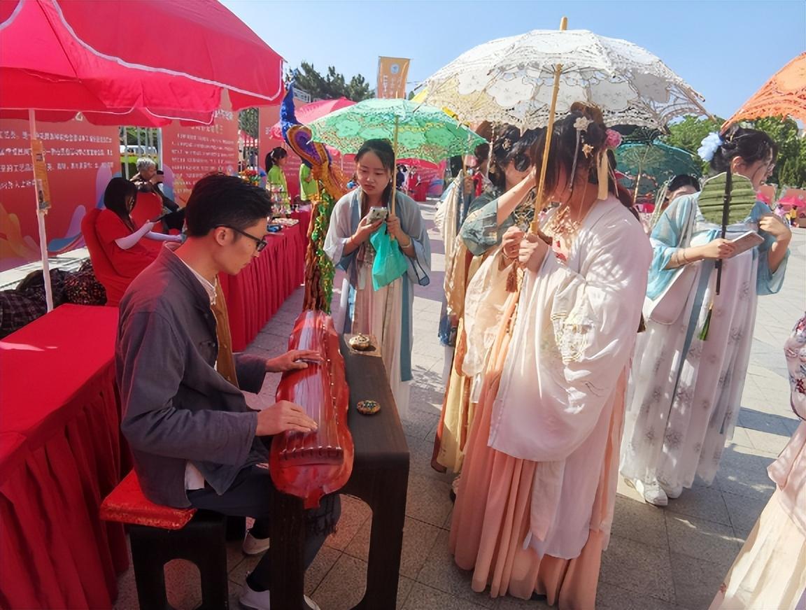 新澳门大三巴资料兔费查询，历史建筑详细介绍，游览攻略一应俱全，快来探索文化遗产之美