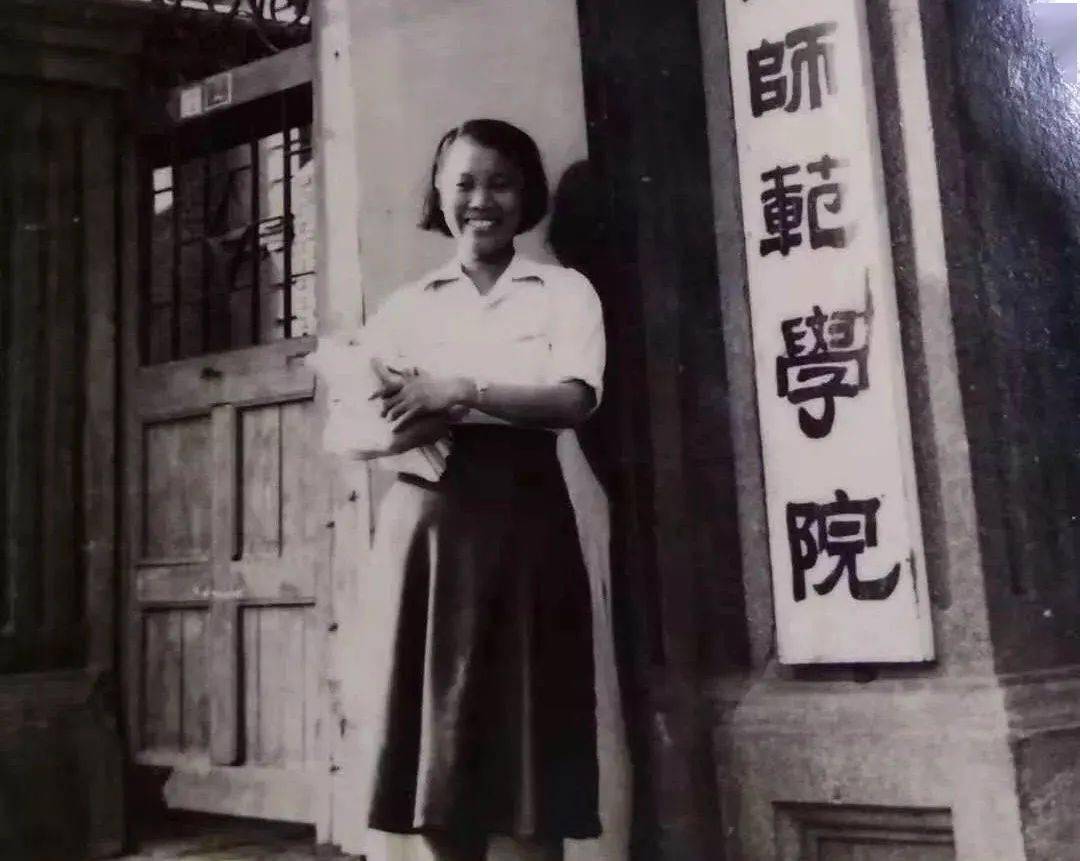 黄大仙三肖预测准不准，民间传说由来已久，信众虔诚求问，结果却众说纷纭
