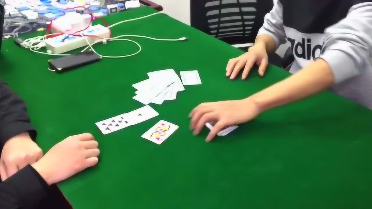 澳门大三巴一肖二码公开，精准预测引发热议，高手分享独门技巧，助你轻松掌握中奖规律