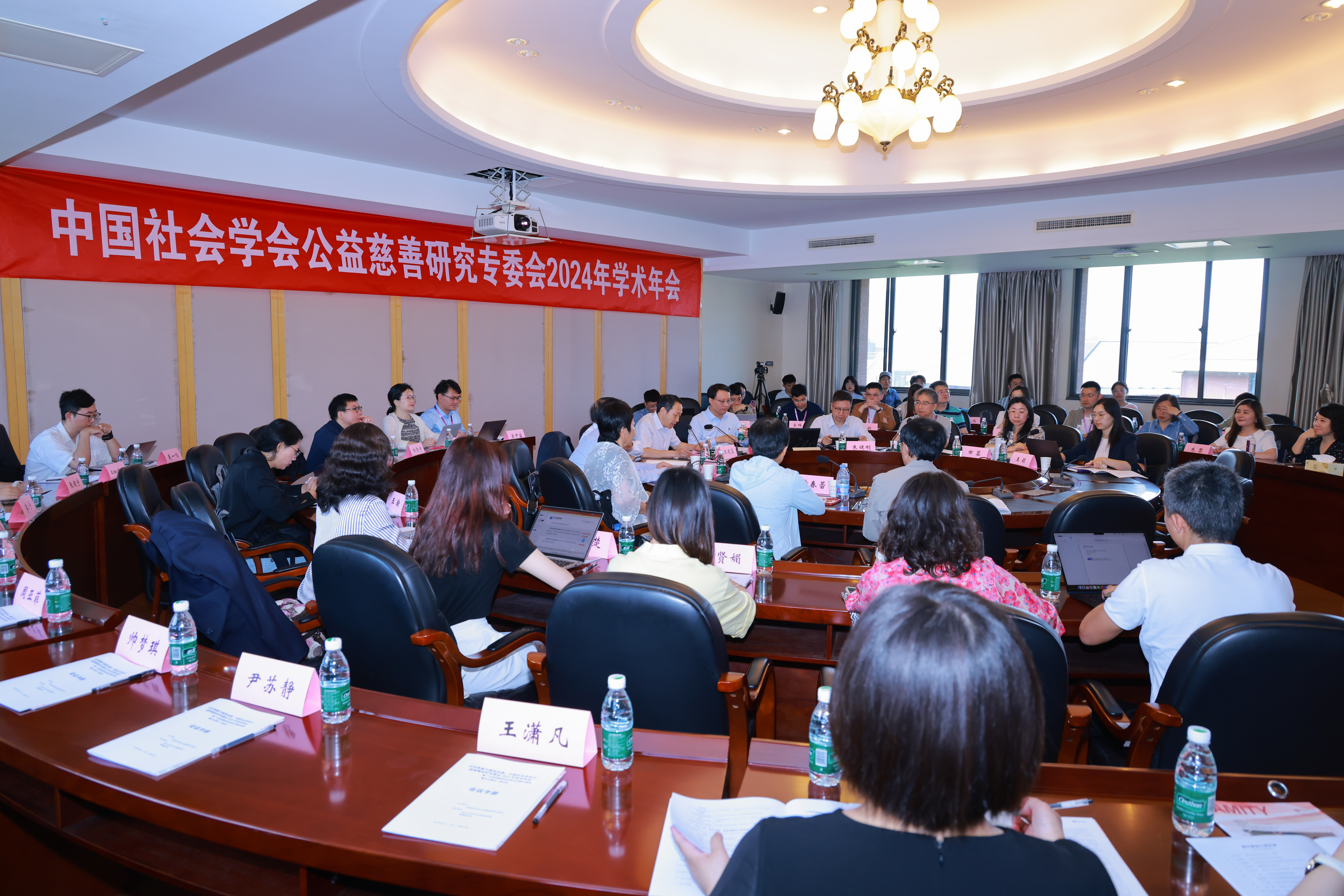2026香港资料公开，涵盖多领域数据，助力社会研究，促进信息透明共享
