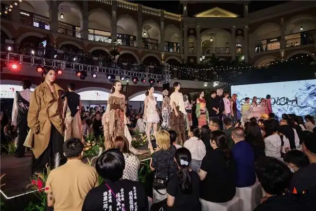 广东大咖动漫食品科技有限公司，专注动漫IP食品开发，创新美味与趣味结合，引领行业潮流风尚