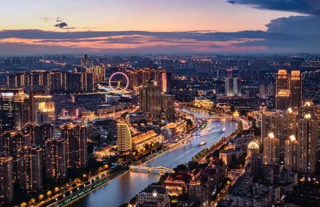 澳门大三巴一肖一马中特，历史遗迹见证辉煌，中西文化交融之地，旅游必访打卡圣地