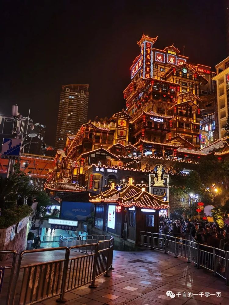 澳门大三巴一肖二码中特的历史背景，源于中西文化交融，见证百年博彩变迁，如今成为独特城市记忆
