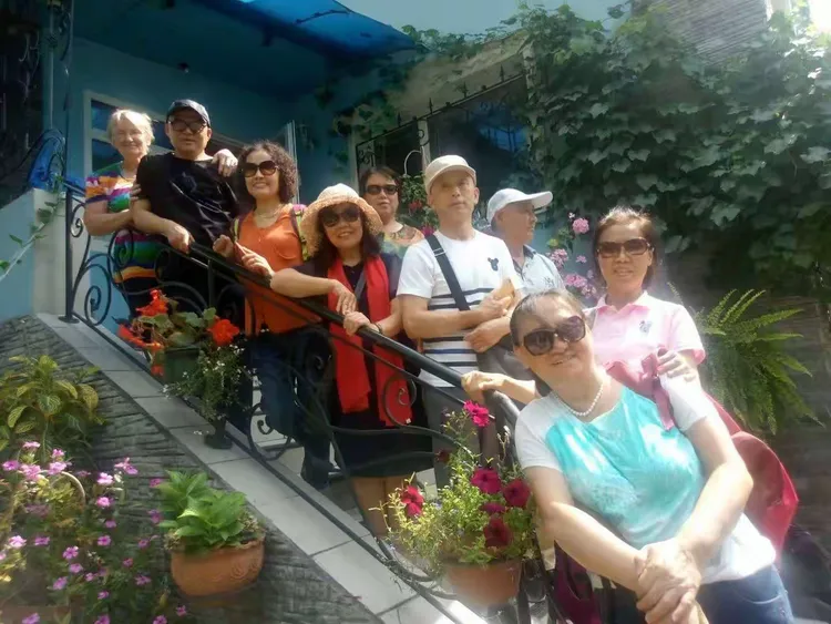 澳门和香港免费100谜，精彩纷呈等你来猜，两地风情尽在其中，快来挑战赢取大奖