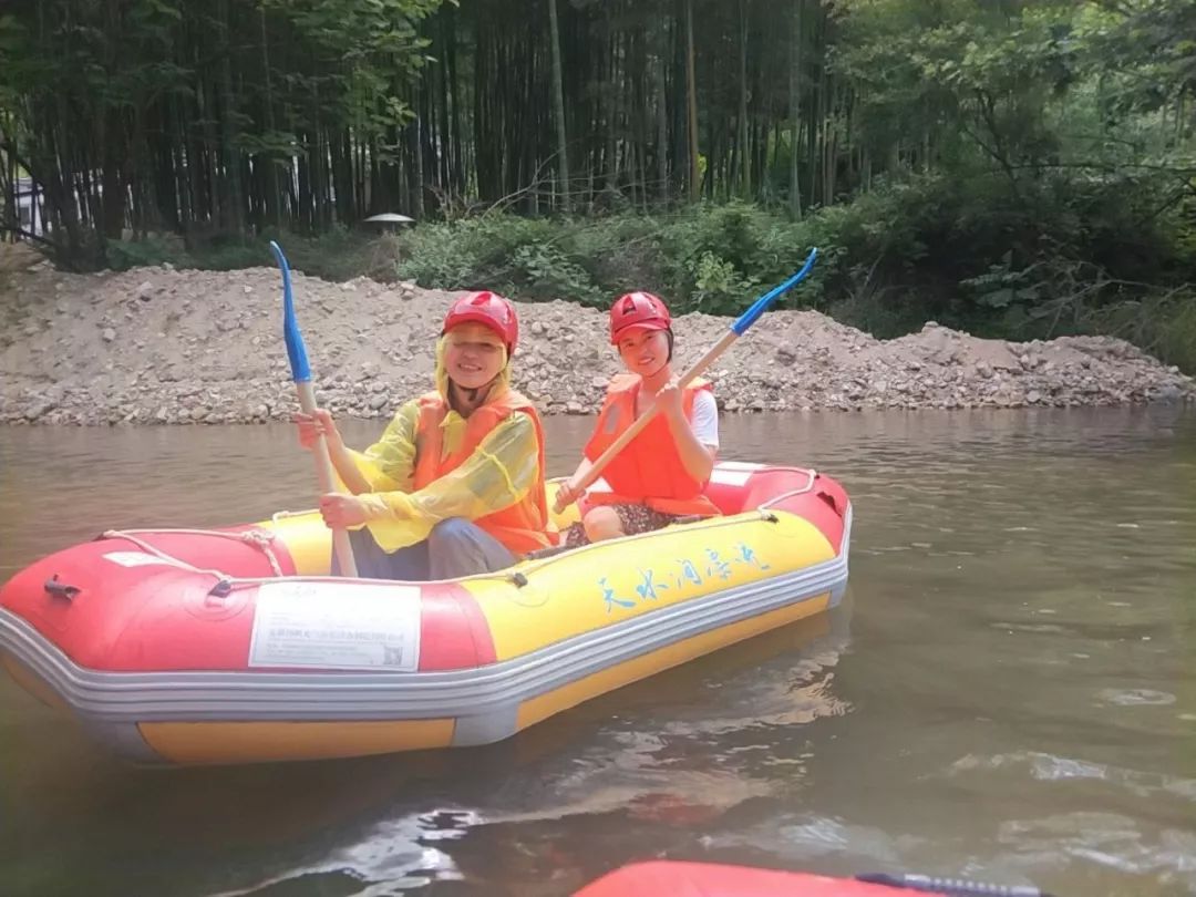 5.大三巴澳门直达大巴，专业服务有保障，安全准时直达快，欢乐旅途永相伴