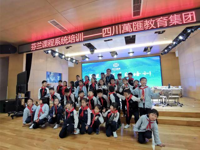 新澳门彩预测资料精准分析，权威专家团队倾力打造，每日更新最新开奖数据，助您轻松掌握投注先机